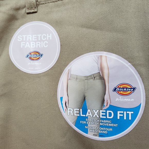NWT Dickies Relaxed Fit Stretch Fabric Capri Pant Size 18 - Picture 3 of 8
